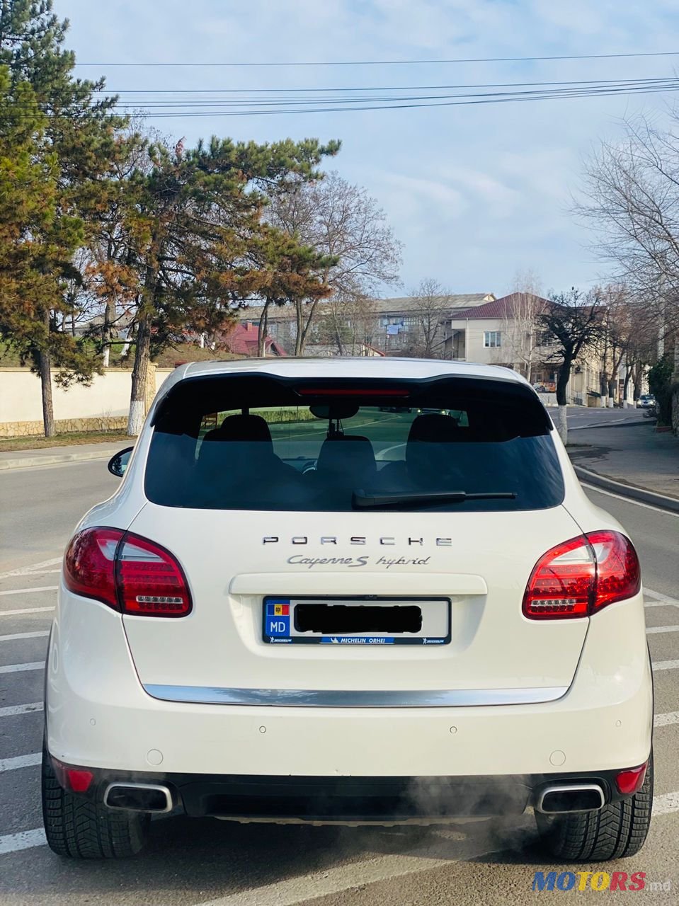 2012' Porsche Cayenne photo #5