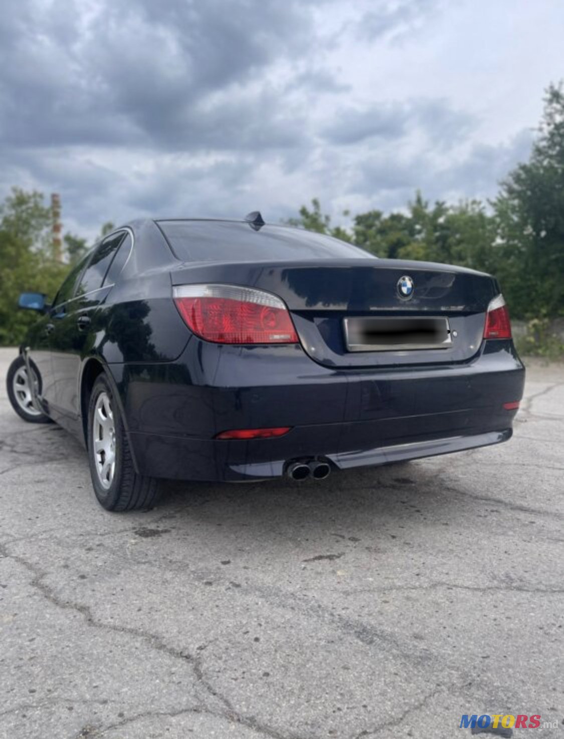 2004' BMW 520 photo #2