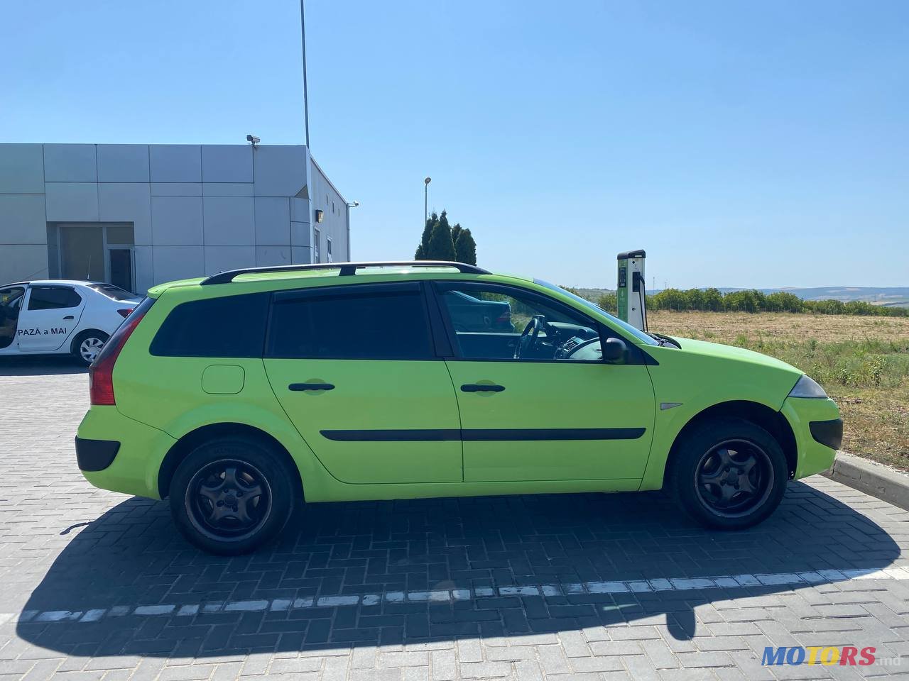 2007' Renault Megane 2 photo #2