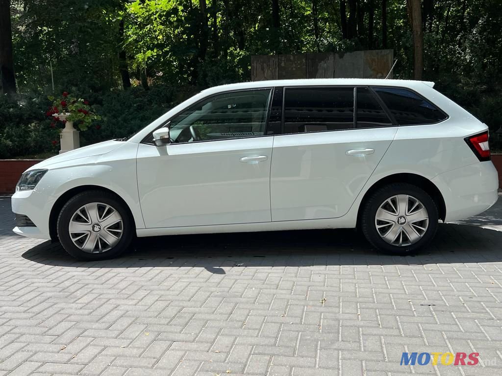 2015' Skoda Fabia photo #5