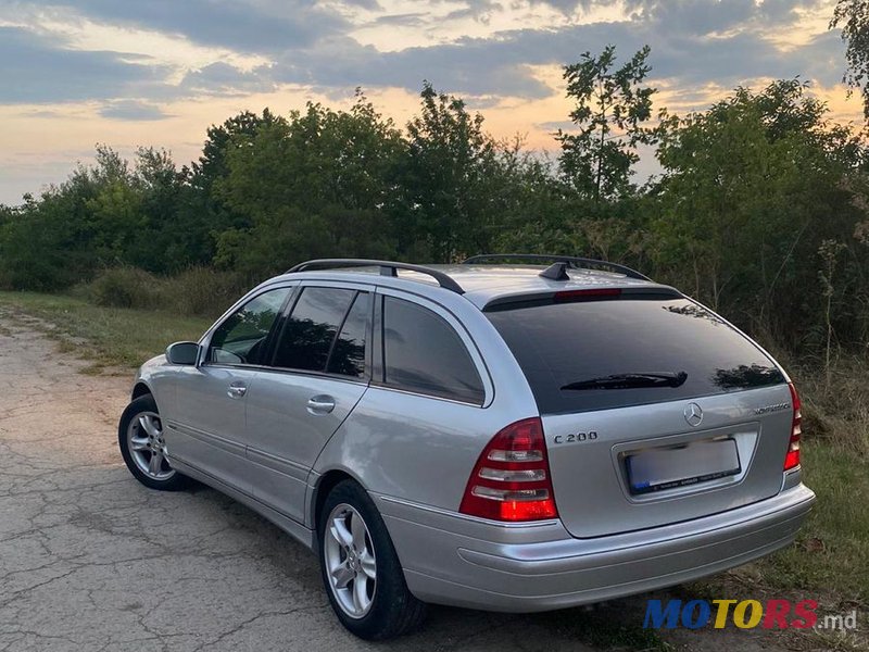 2004' Mercedes-Benz C Класс photo #4