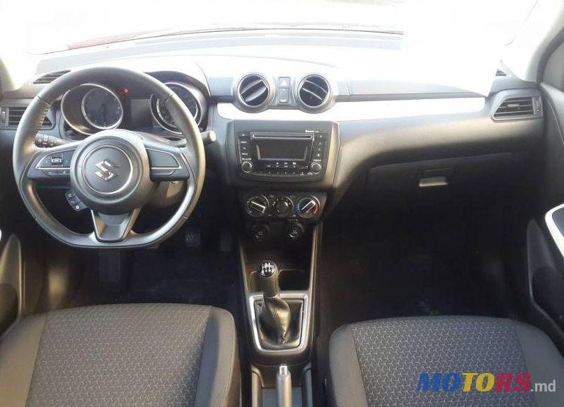 2018' Suzuki Swift photo #2