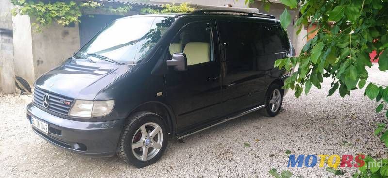 2002' Mercedes-Benz Vito photo #2
