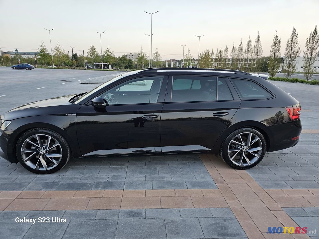 2018' Skoda Superb photo #3