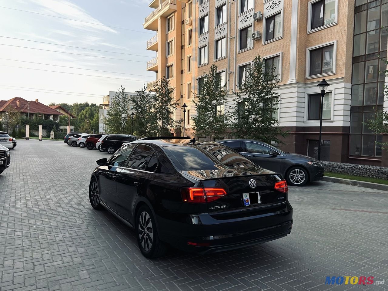 2016' Volkswagen Jetta photo #2