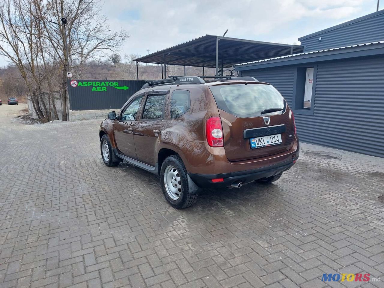 2010' Dacia Duster photo #2