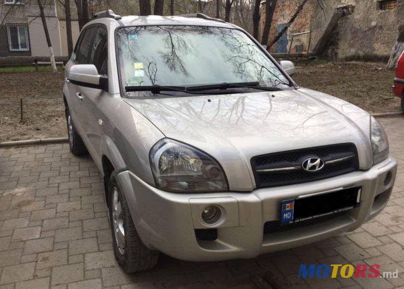 2006' Hyundai Tucson photo #2