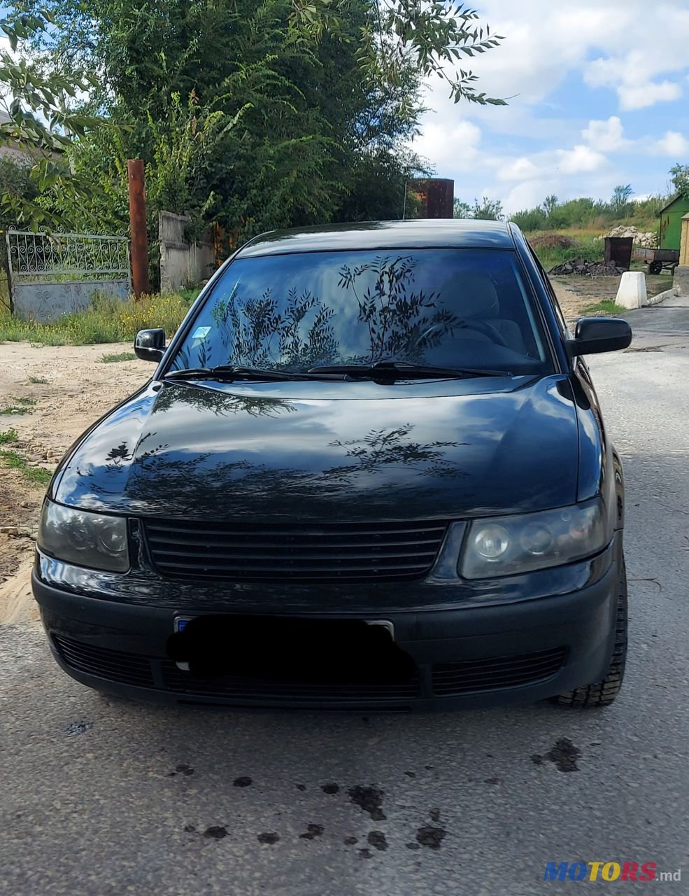 1998' Volkswagen Passat photo #1