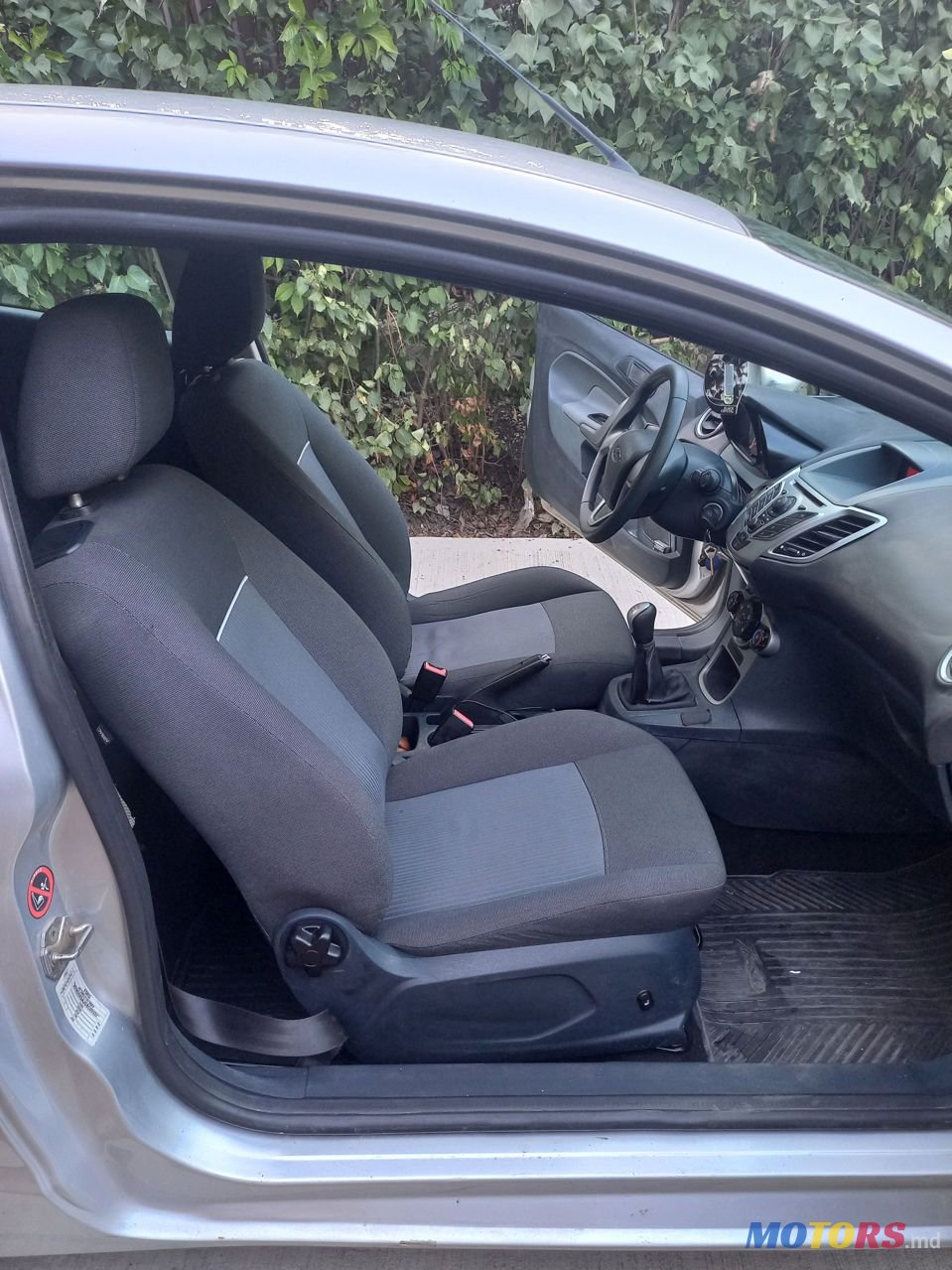 2011' Ford Fiesta 3D photo #3