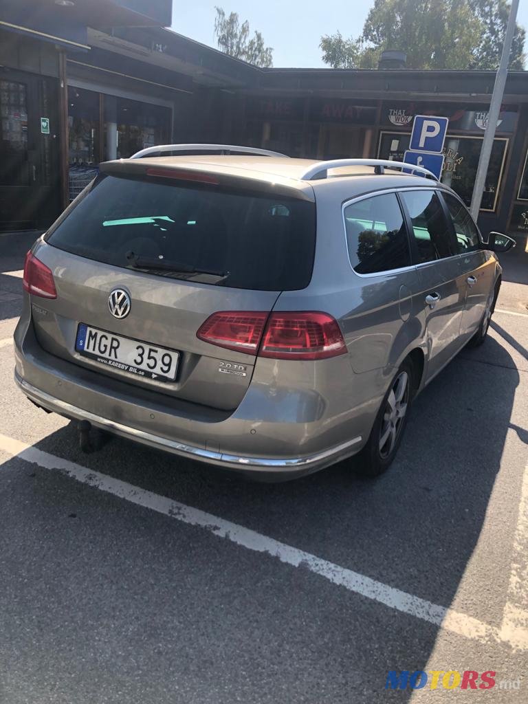 2012' Volkswagen Passat photo #1