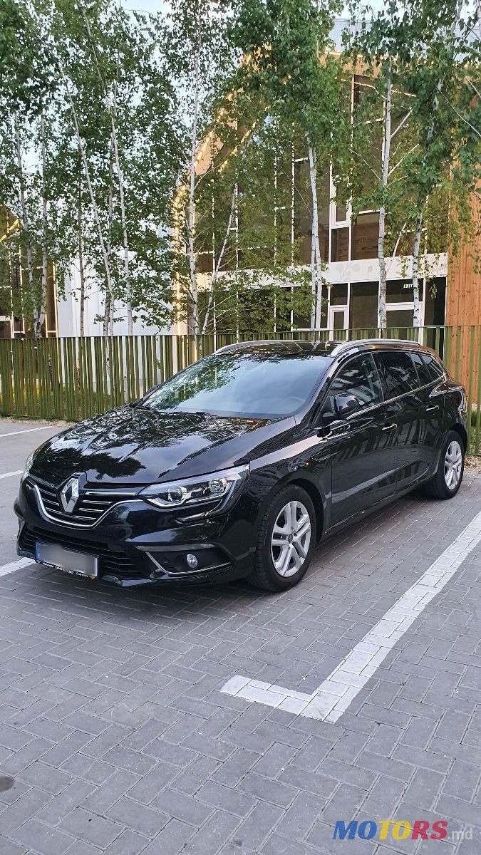2020' Renault Megane photo #1