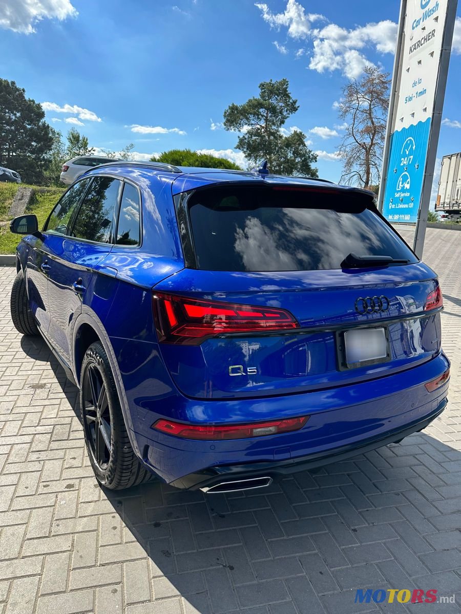 2022' Audi Q5 E-Tron photo #6
