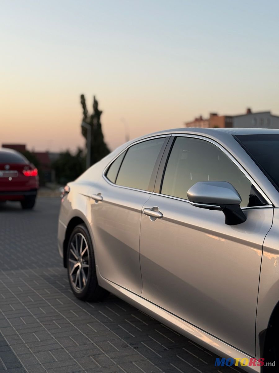 2021' Toyota Camry photo #3