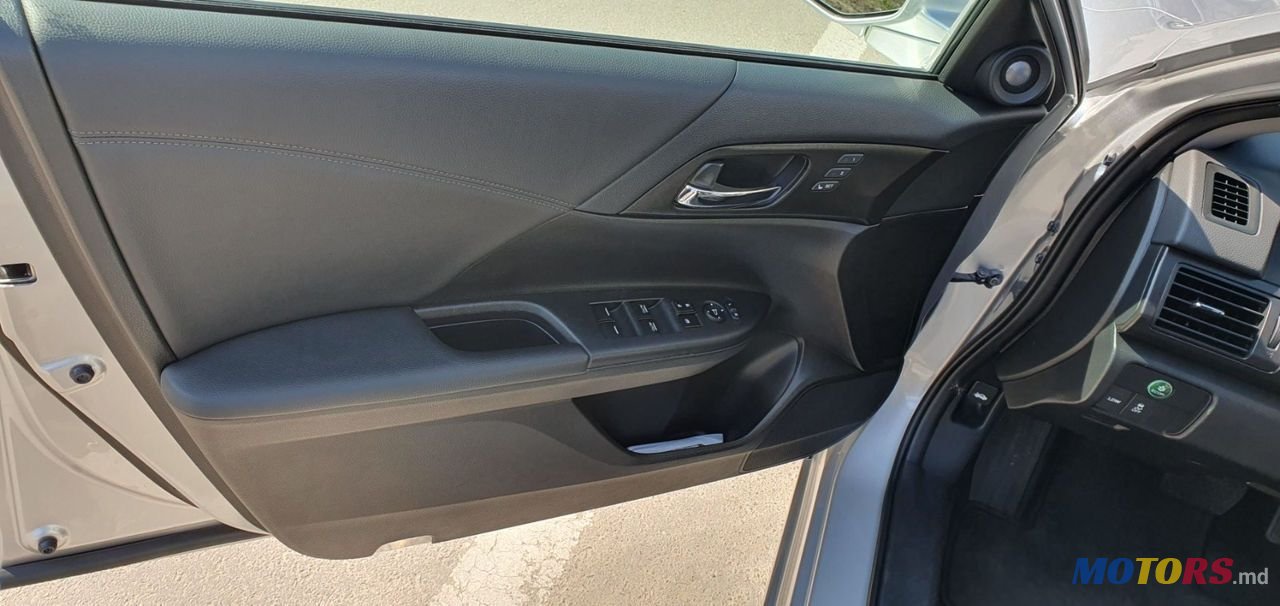 2015' Honda Accord photo #4