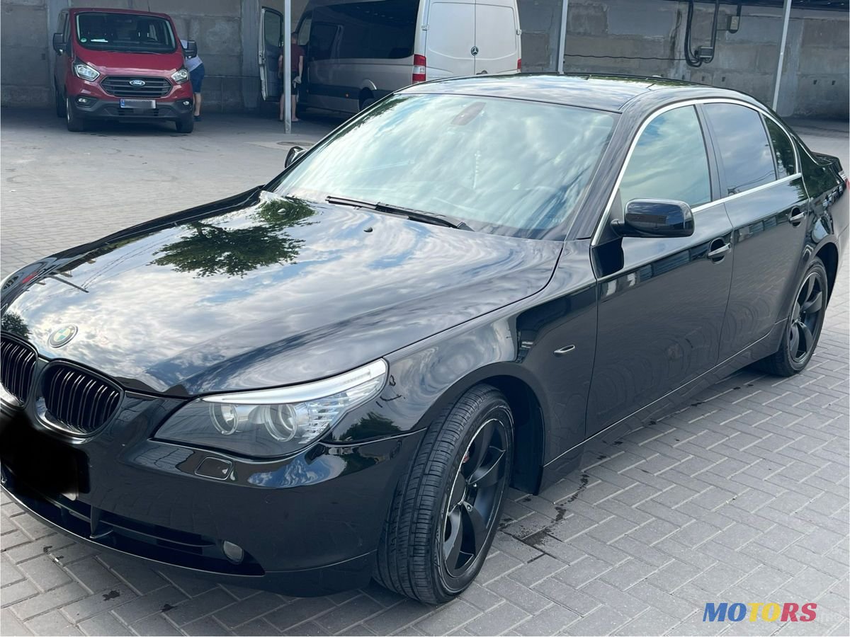 2004' BMW 5 Series photo #4