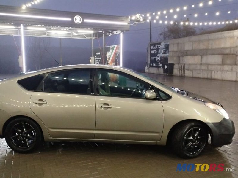 2009' Toyota Prius photo #3