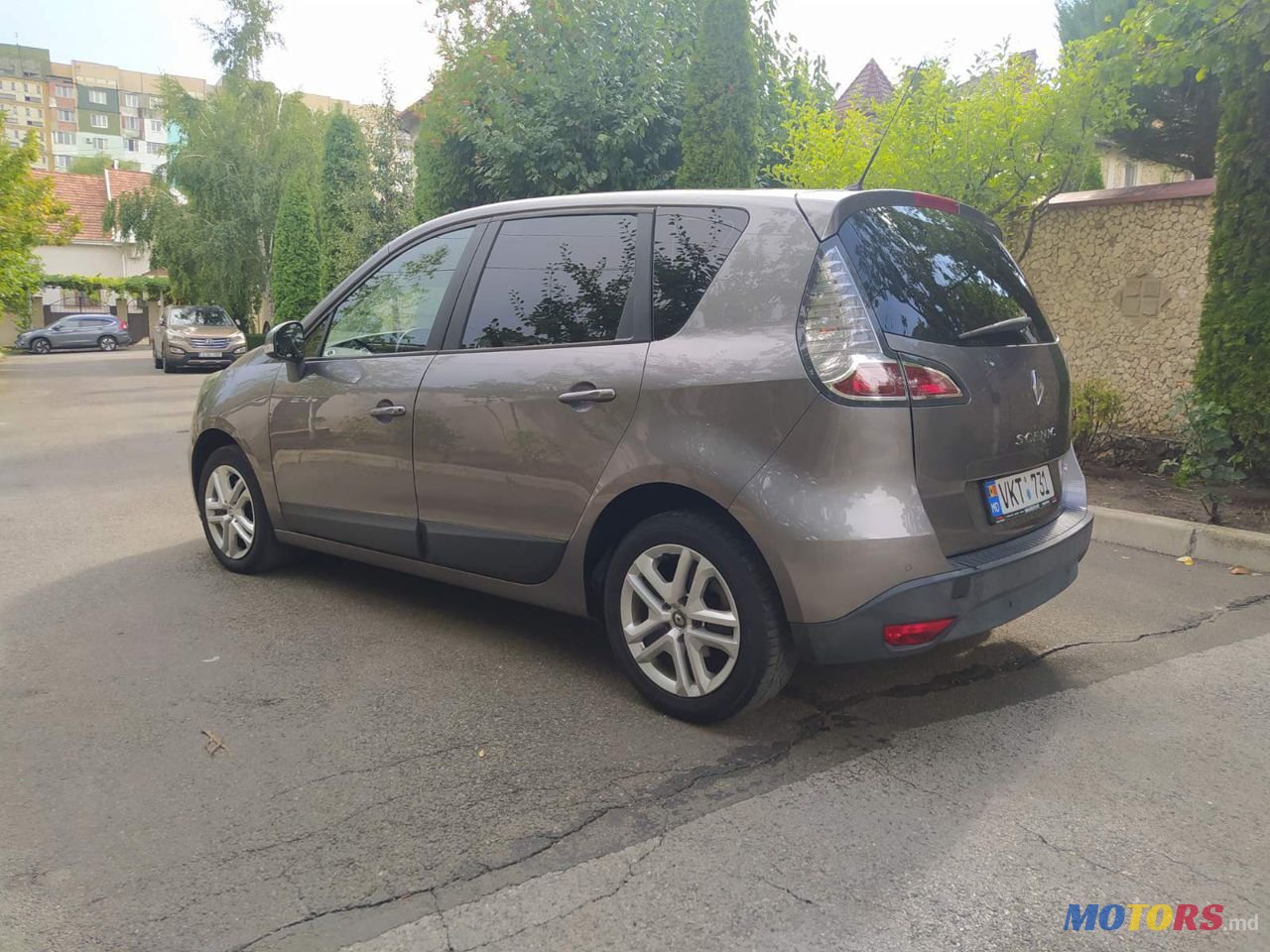 2012' Renault Scenic photo #4