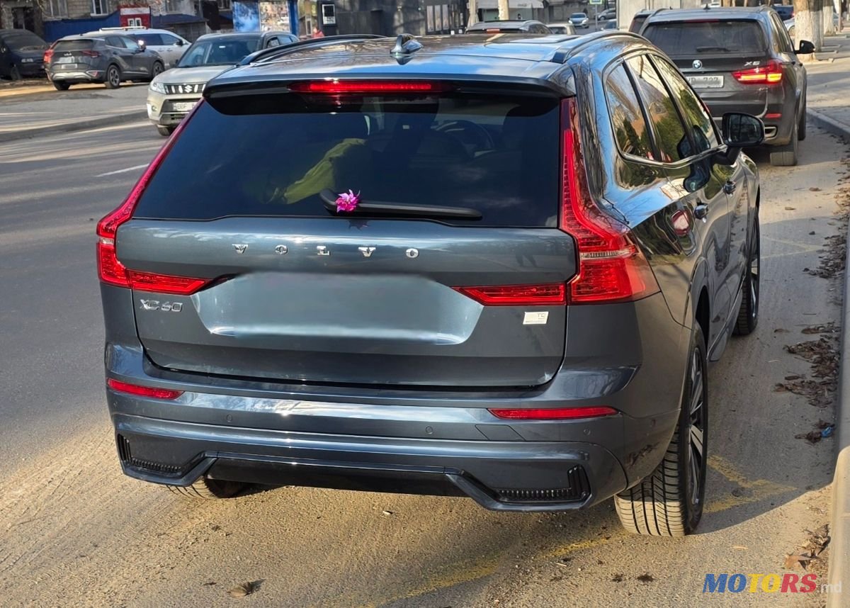 2023' Volvo XC60 photo #4