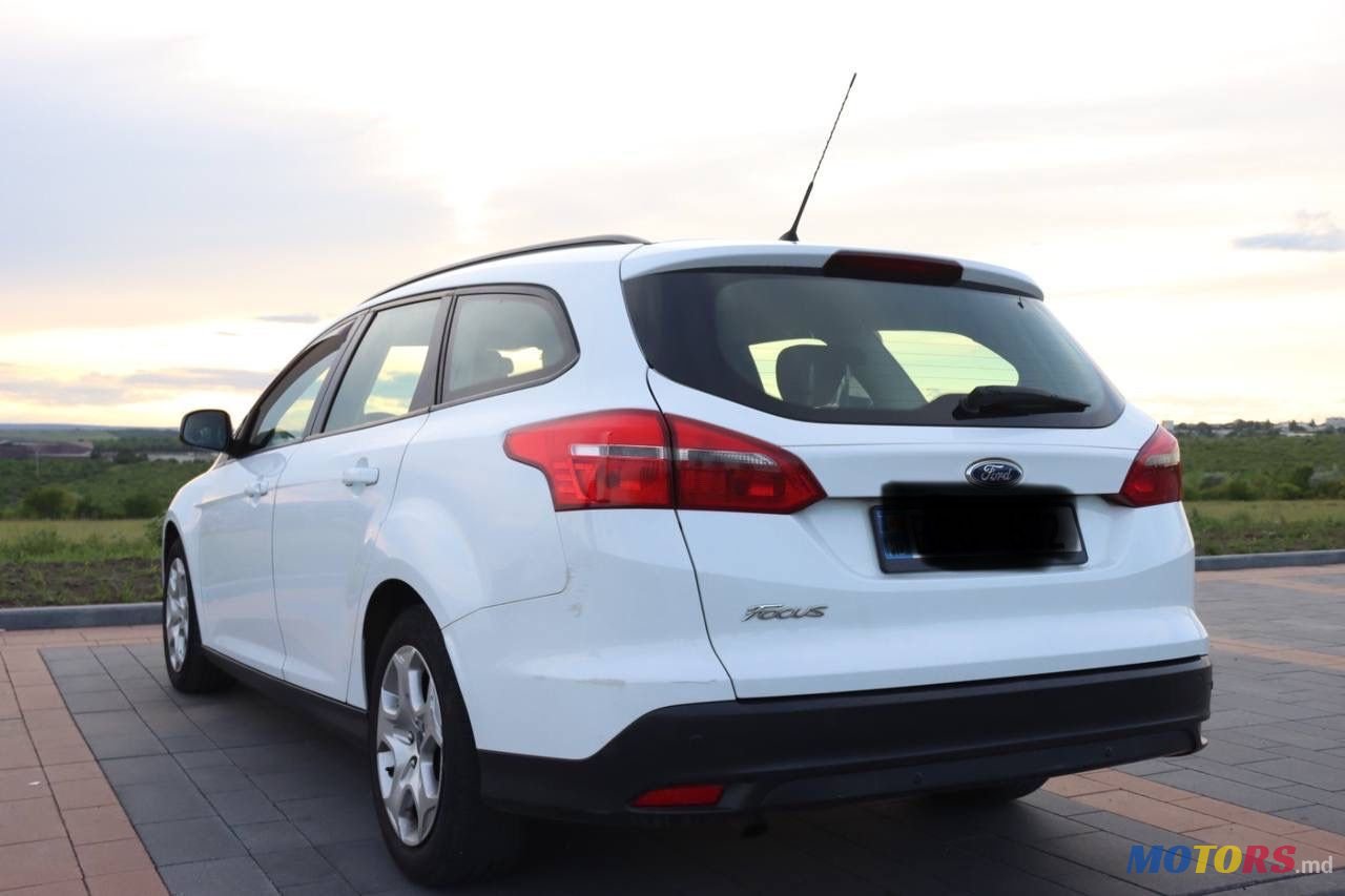 2015' Ford Focus photo #4