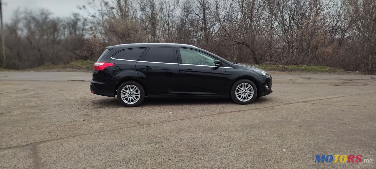 2013' Ford Focus photo #2
