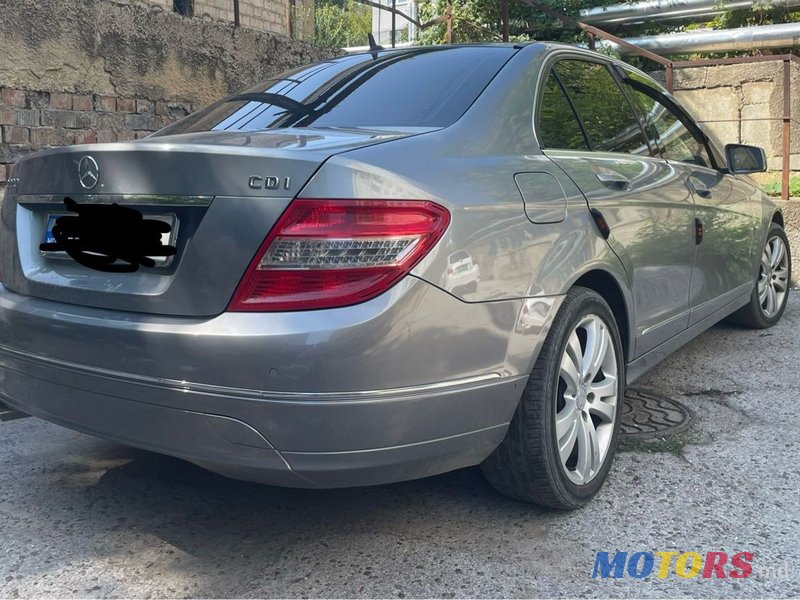 2008' Mercedes-Benz C-Class photo #3