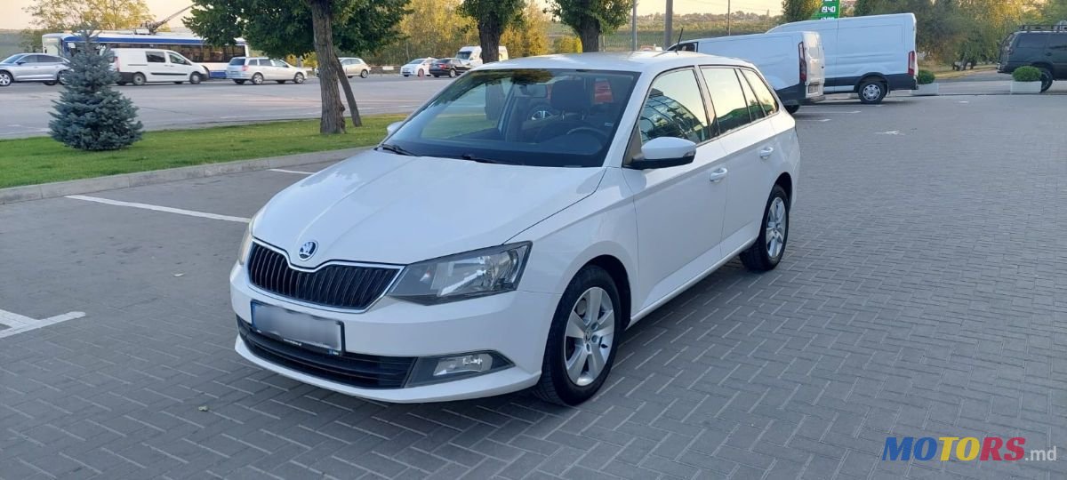 2016' Skoda Fabia photo #1