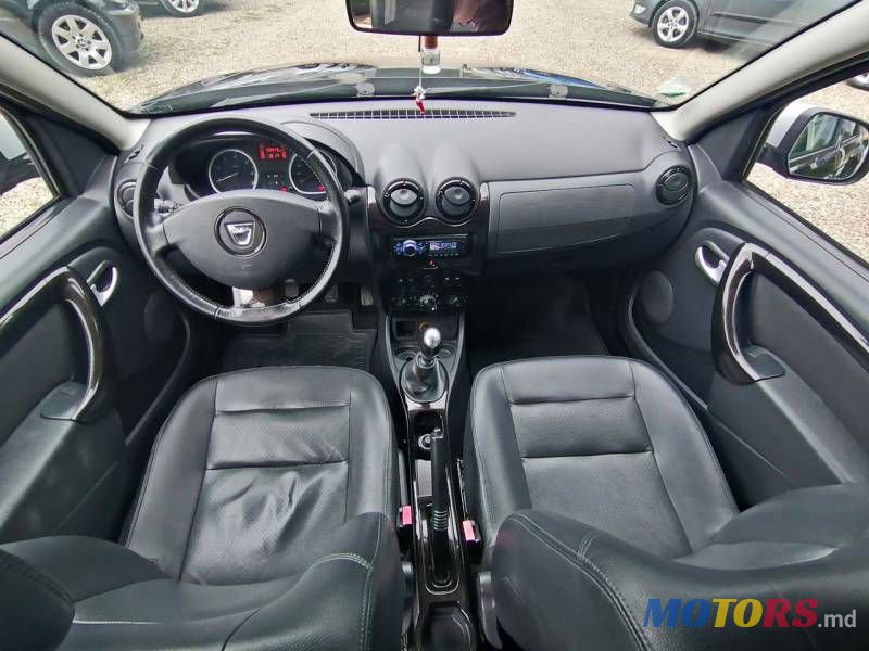 2011' Dacia Duster photo #4