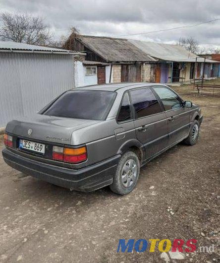 1991' Volkswagen Passat photo #1