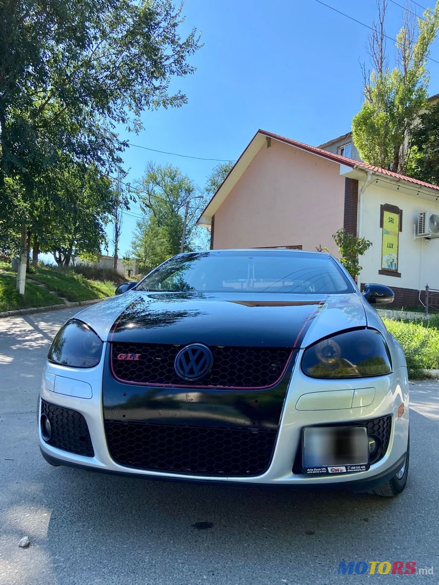 2007' Volkswagen Golf photo #1