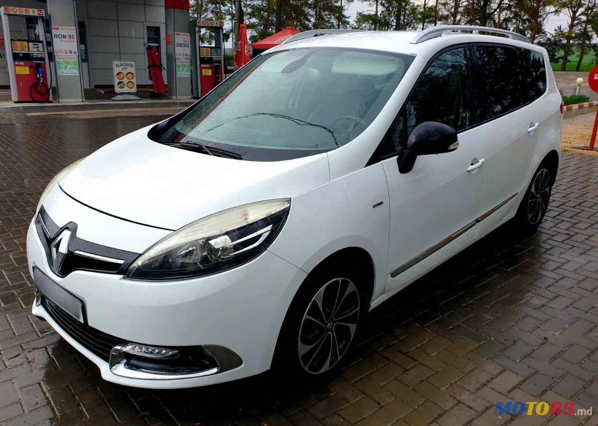 2015' Renault Grand Scenic photo #4