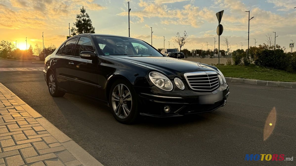 2005' Mercedes-Benz E-Class photo #4