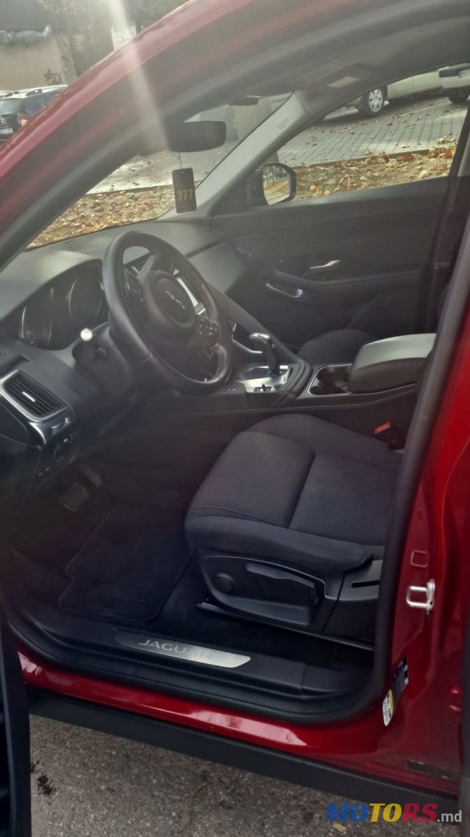 2020' Jaguar E-Pace photo #4