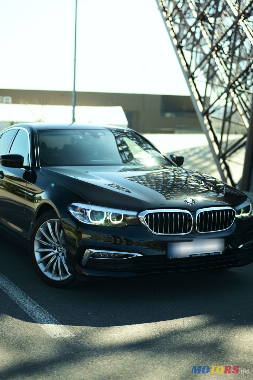 2019' BMW 5 Series photo #5