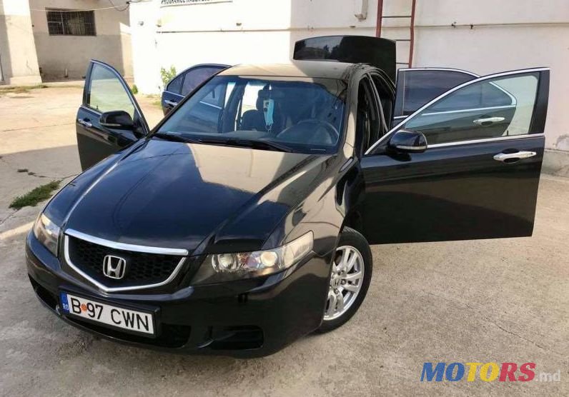 2004' Honda Accord photo #3