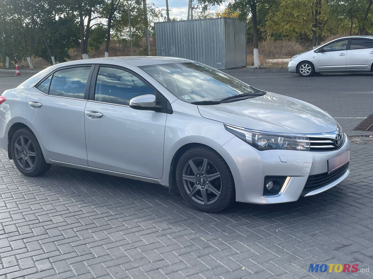 2016' Toyota Corolla photo #2