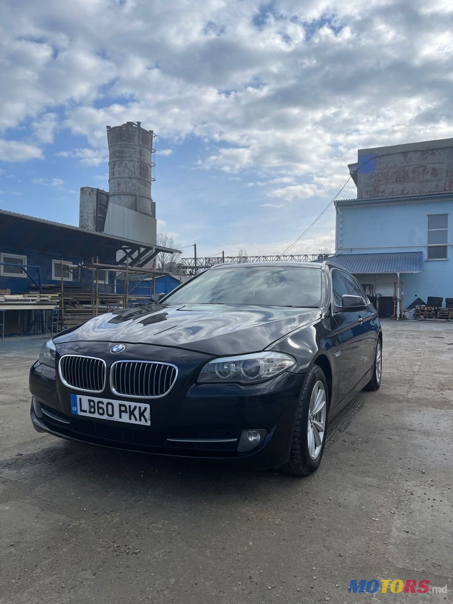 2010' BMW 5 Series photo #3