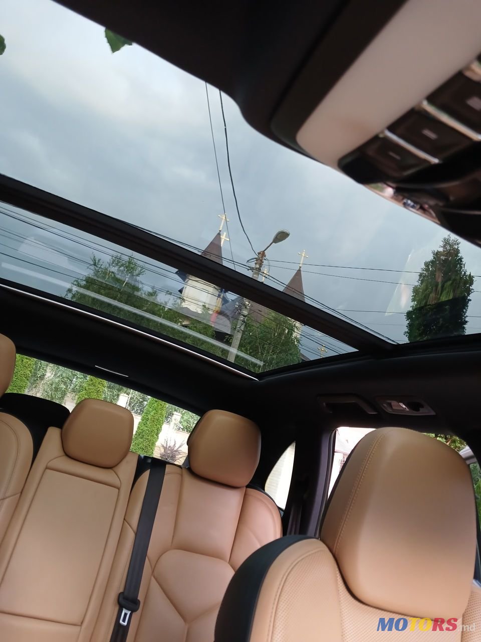 2016' Porsche Cayenne photo #5