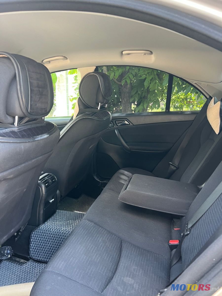 2006' Mercedes-Benz C-Class photo #5