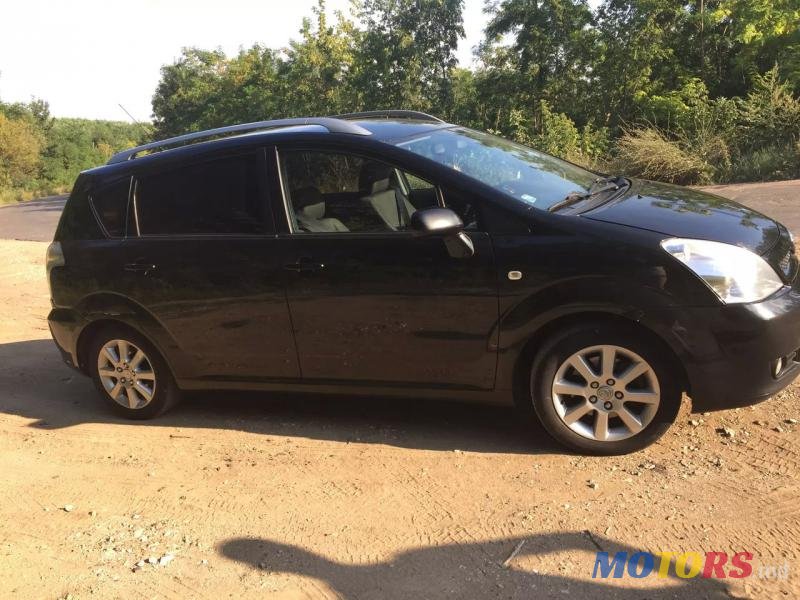 2006' Toyota Corolla Verso photo #4