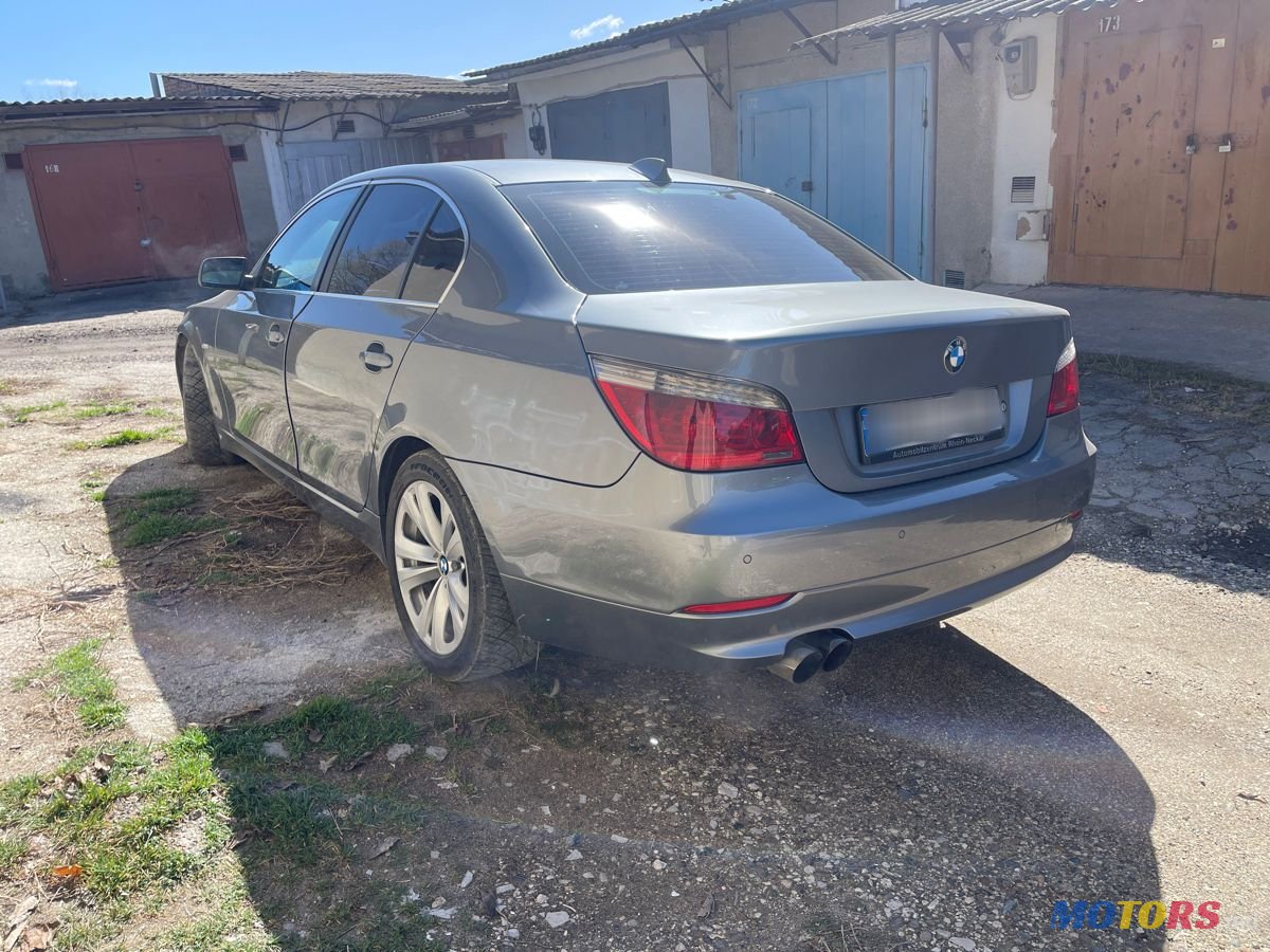 2007' BMW 5 Series photo #6