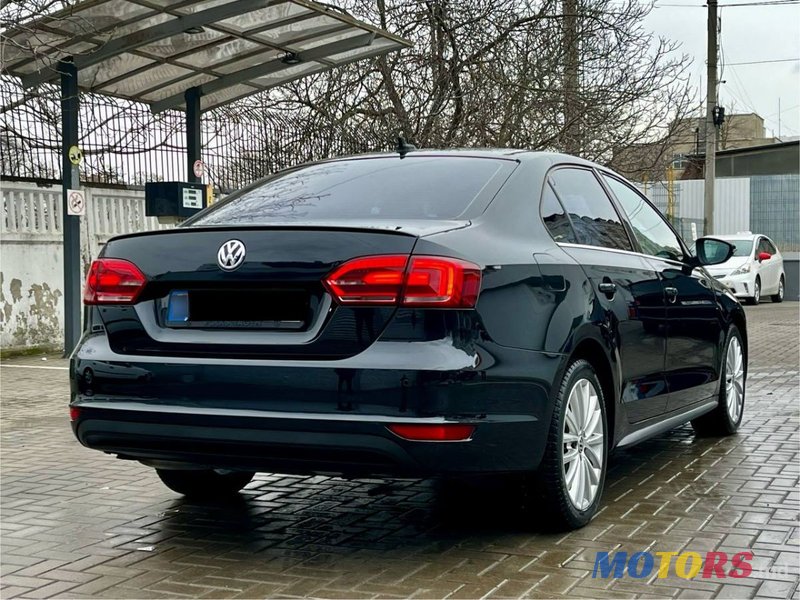 2013' Volkswagen Jetta photo #4