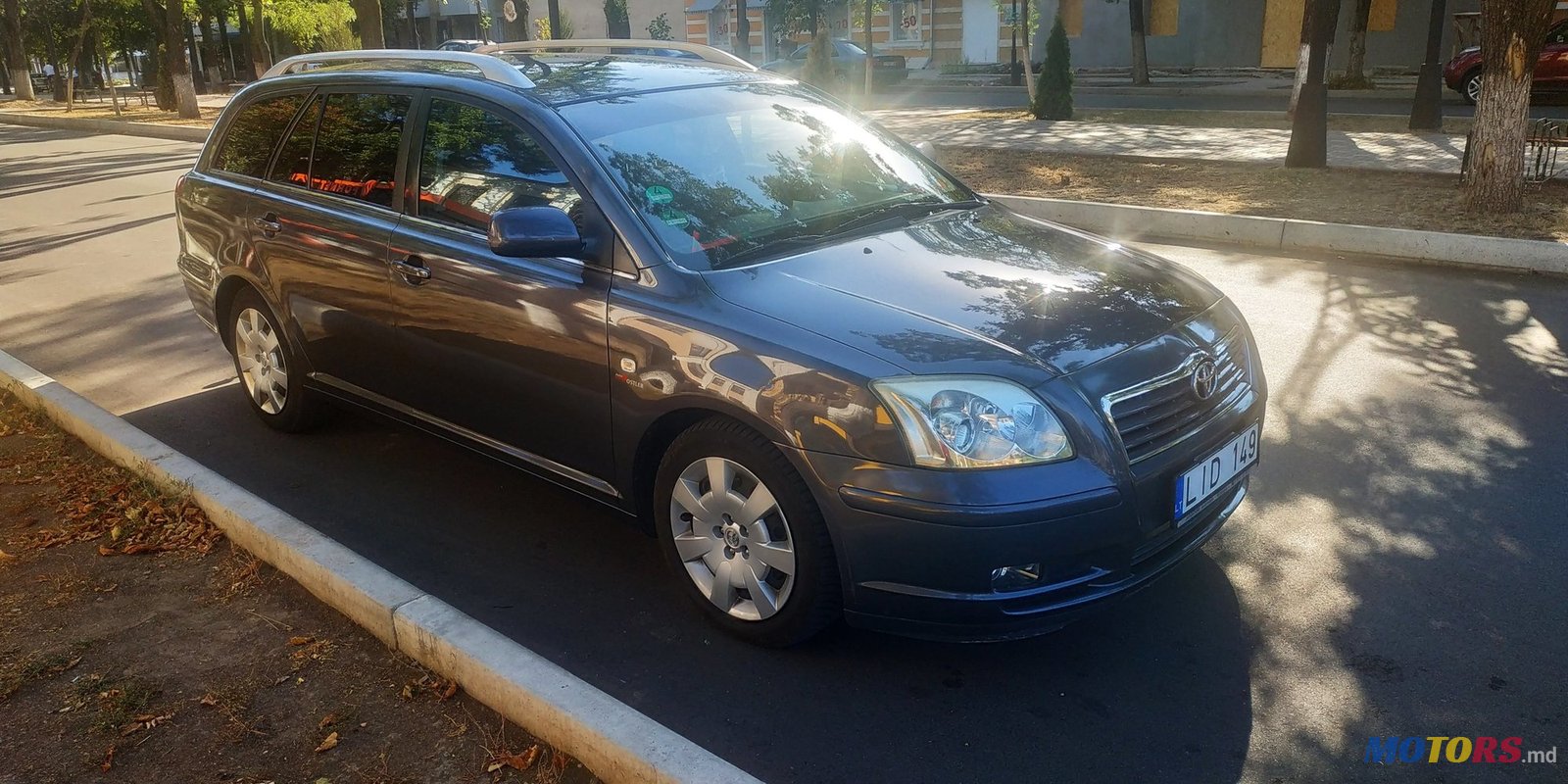 2006' Toyota Avensis photo #1