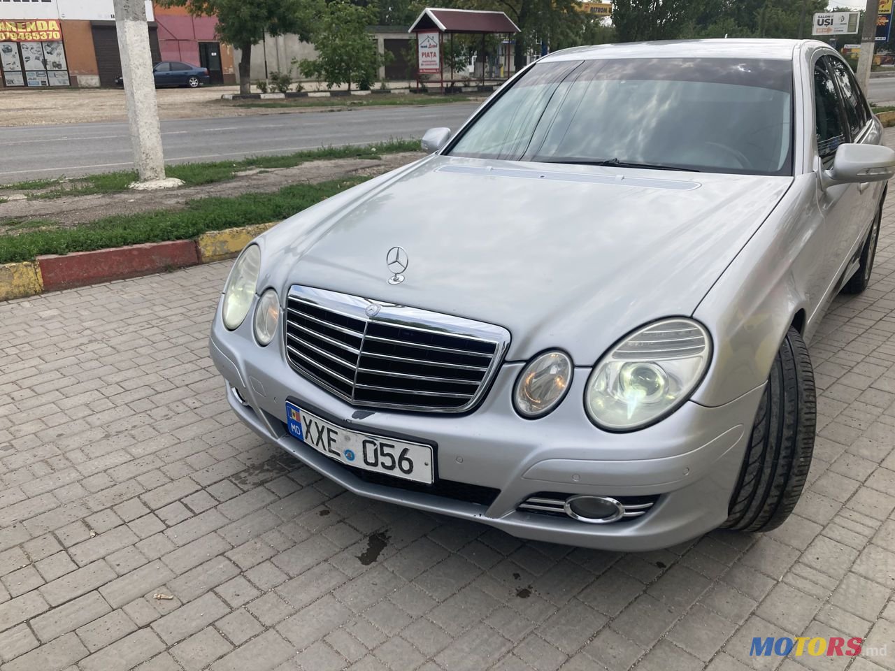 2007' Mercedes-Benz E Класс photo #2