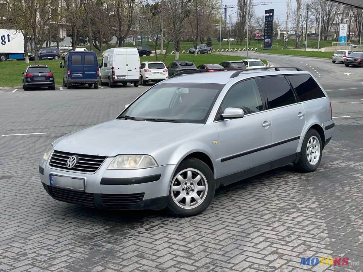 2003' Volkswagen Passat photo #4