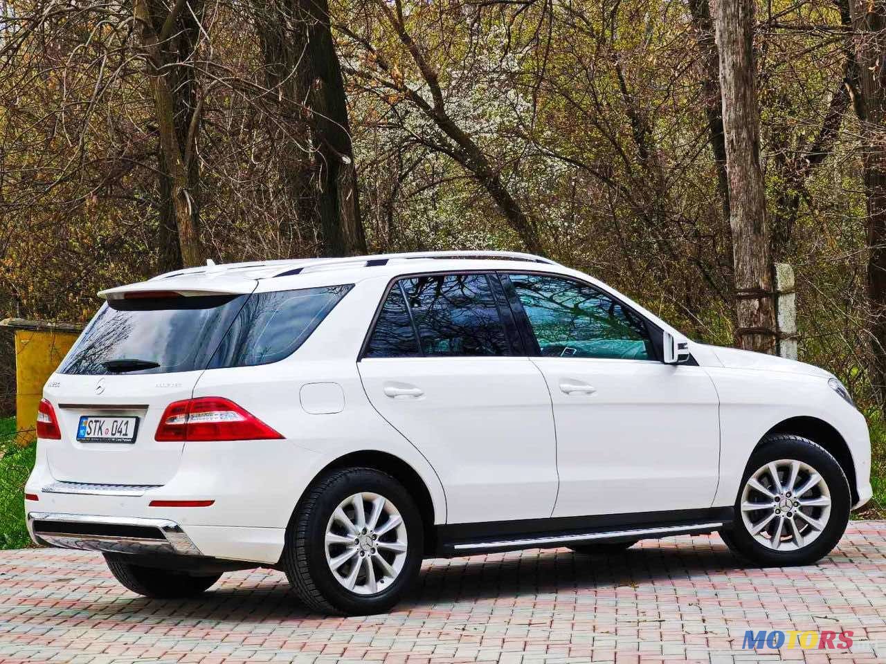 2015' Mercedes-Benz M Класс photo #2