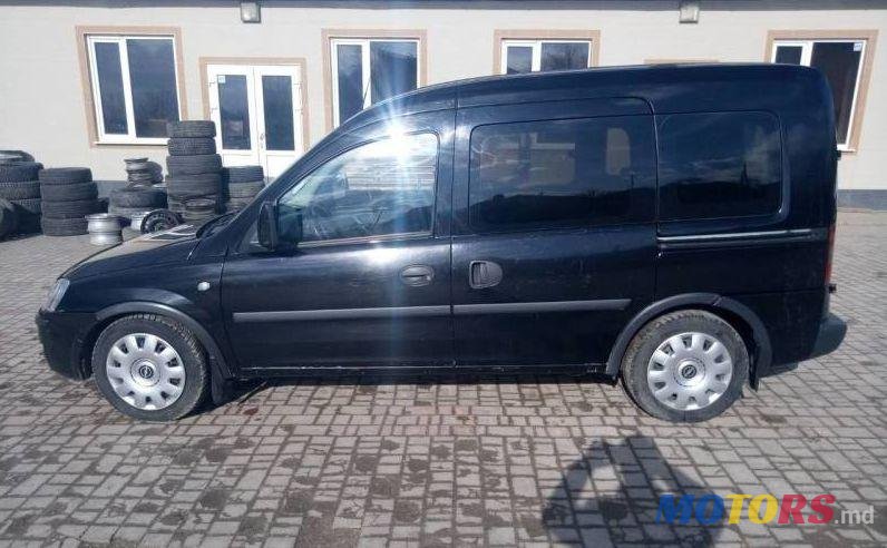 2006' Opel Combo photo #1