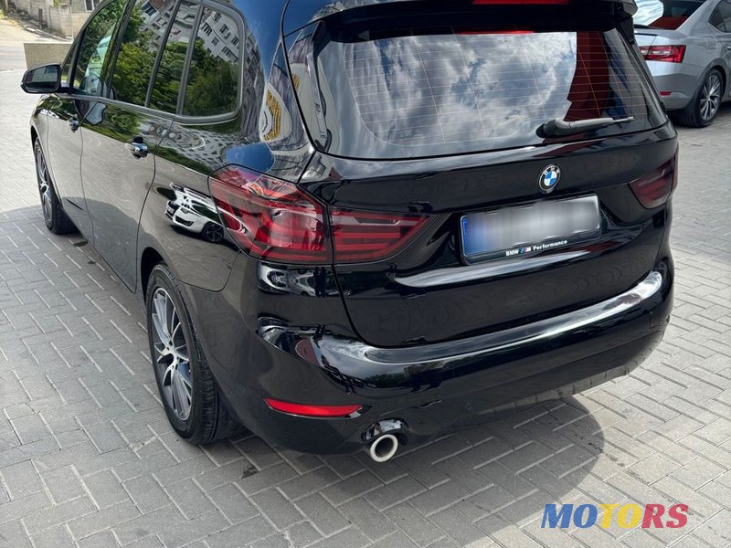 2018' BMW 2 Series Gran Tourer photo #4