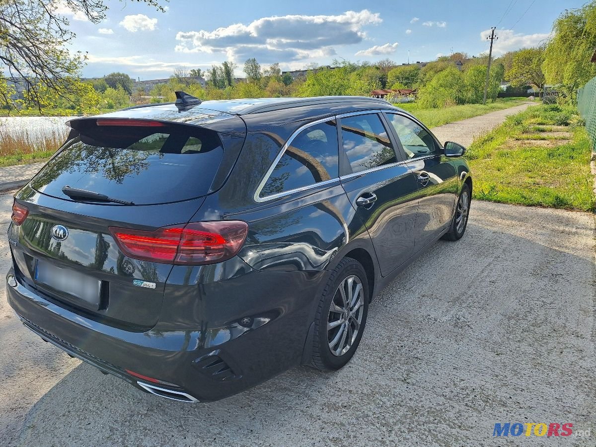 2021' Kia Ceed photo #6