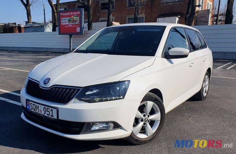 2015' Skoda Fabia photo #3