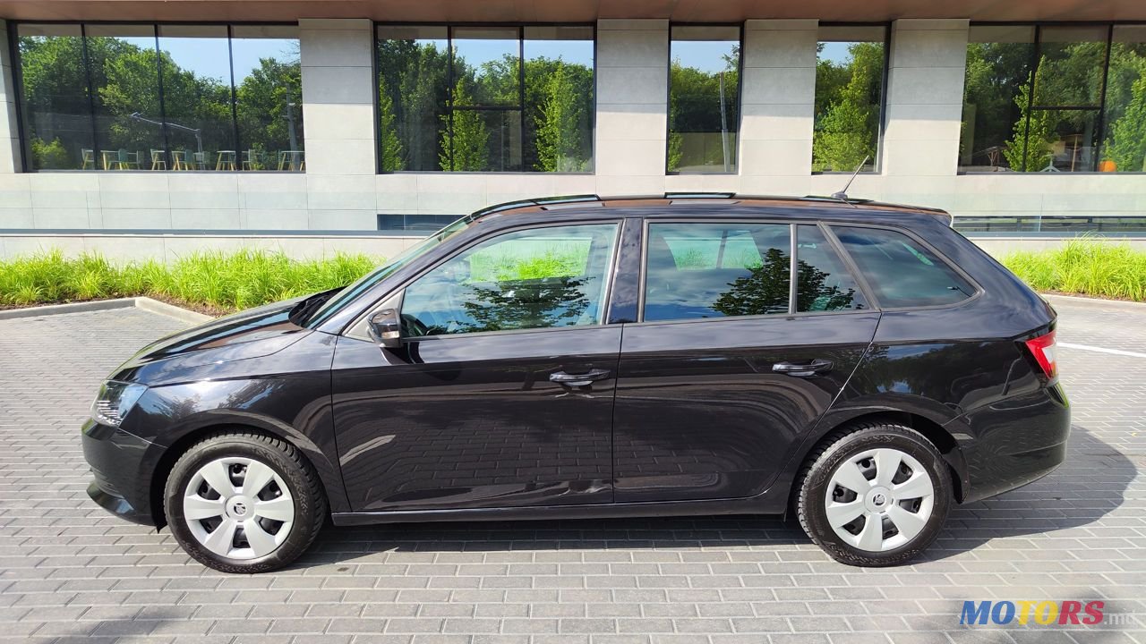 2016' Skoda Fabia photo #4